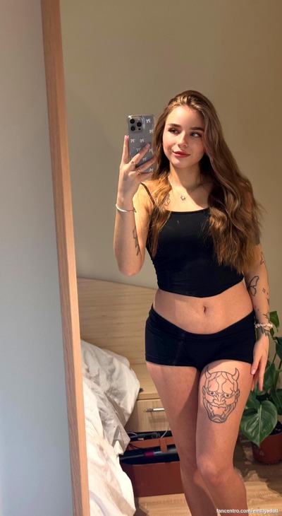 Want my naughty side? Join now. 🔥🖤
