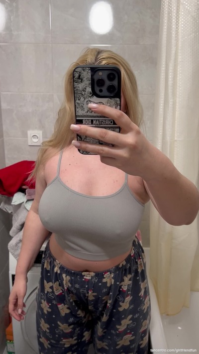 You like the size of my boobs? 😍