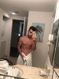 Thony_grey Pictures and Videos & similar of @thony_grey fancentro ...