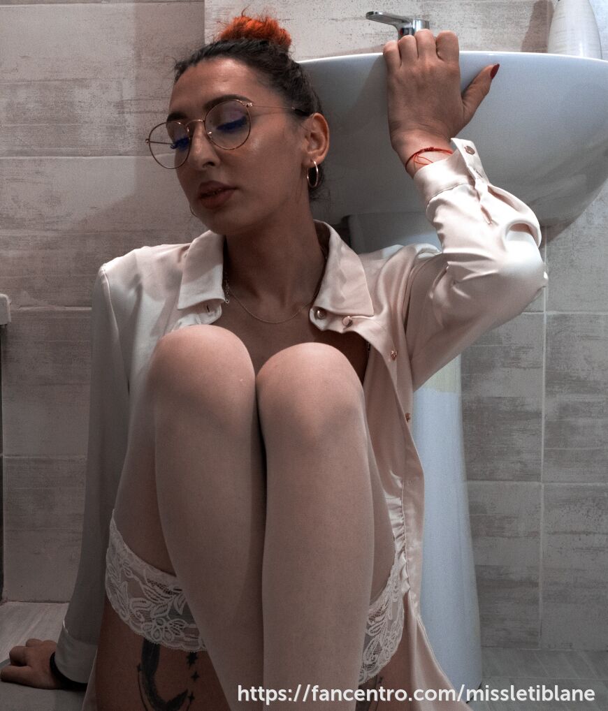 Happy Saturday 1