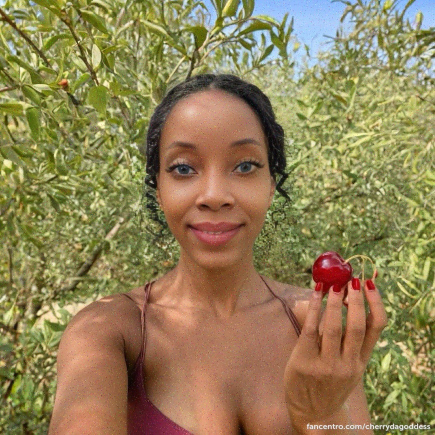 Sweet like Cherries 🍒, bold like my VIBE 1