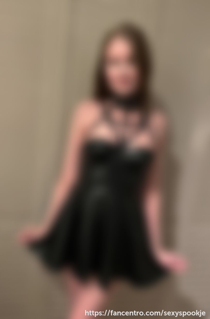 Do you like my new dress?⛓️ 1