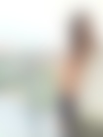 Peeing naked on balcony 💋 only for fans - post hidden image