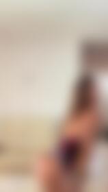 Hey babe! 😈 Would you help me to take off my dress? 🌝 - post hidden image