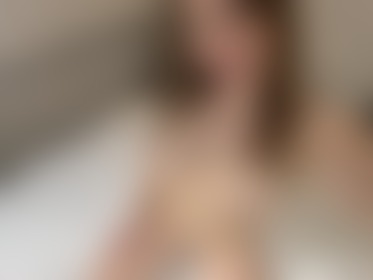 Sweetness with a seductive twist 😘 - post hidden image