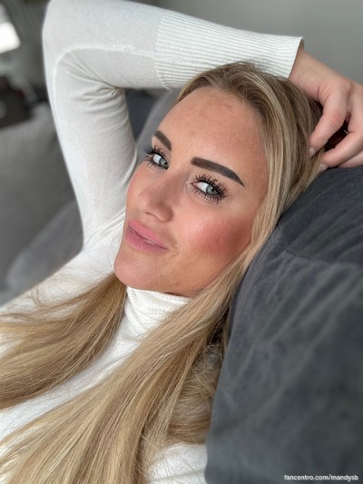 Heb je zin om samen wat nieuwe speeltjes uit te proberen? 😈🔞