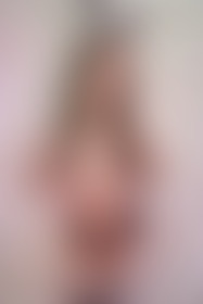 Your naughty bunny wishes you a happy Easter 🐇💛 - post hidden image