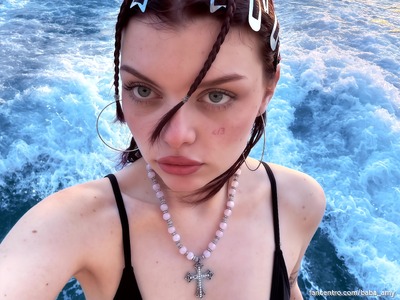 Join me for an exclusive peek into my world; enjoy it 💫 – private and playful vibes await