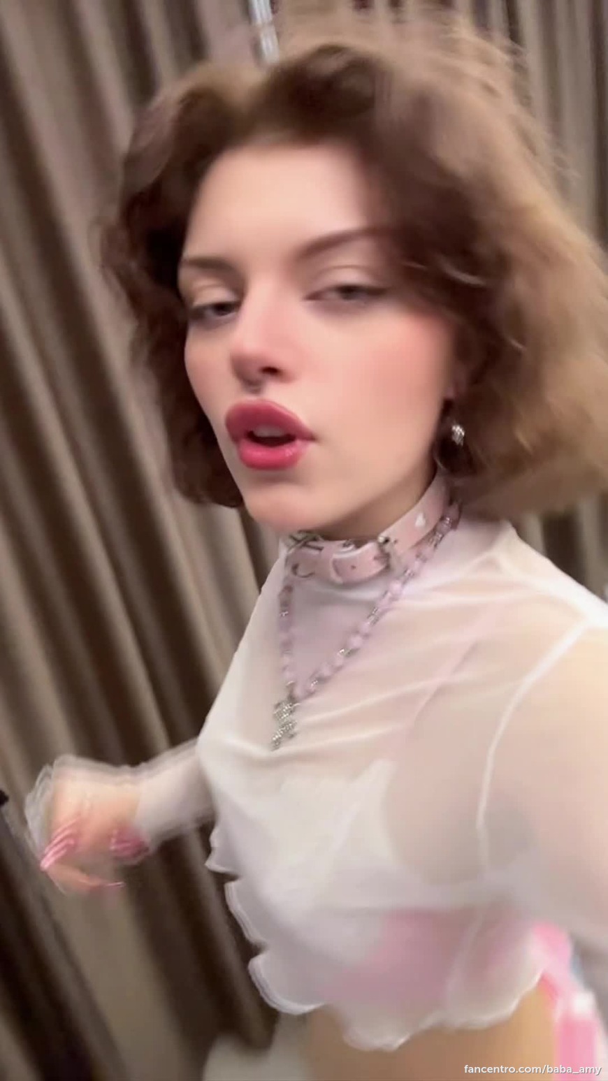 😜 and what do you look like when you wake up? 😜 1foreground
