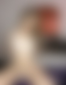 Too hot to post? Maybe. Posting it anyway 💋😏 - post hidden image