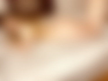 This bed isn’t the only thing getting messed up🔥😉 - post hidden image
