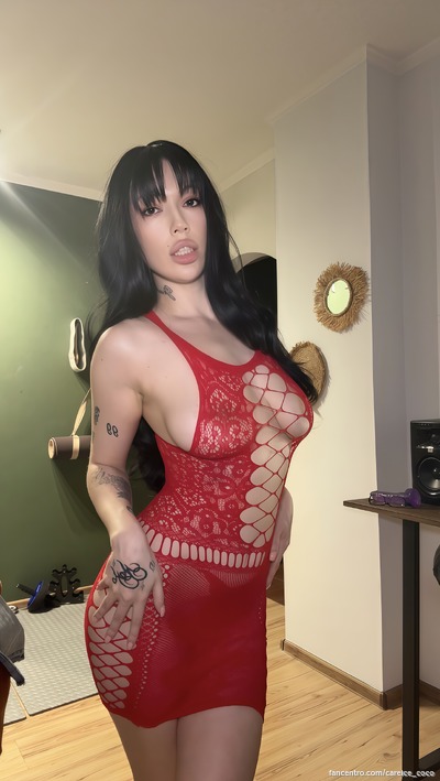 Feeling playful today – enjoy some intimate behind-the-scenes action 😉🔥