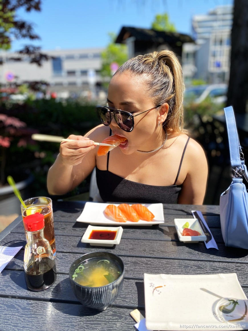 Love me some big Sushi ðŸ�£ ðŸ‘… 1