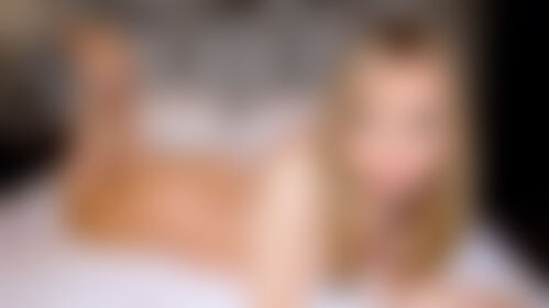 You like this pose😜 - post hidden image