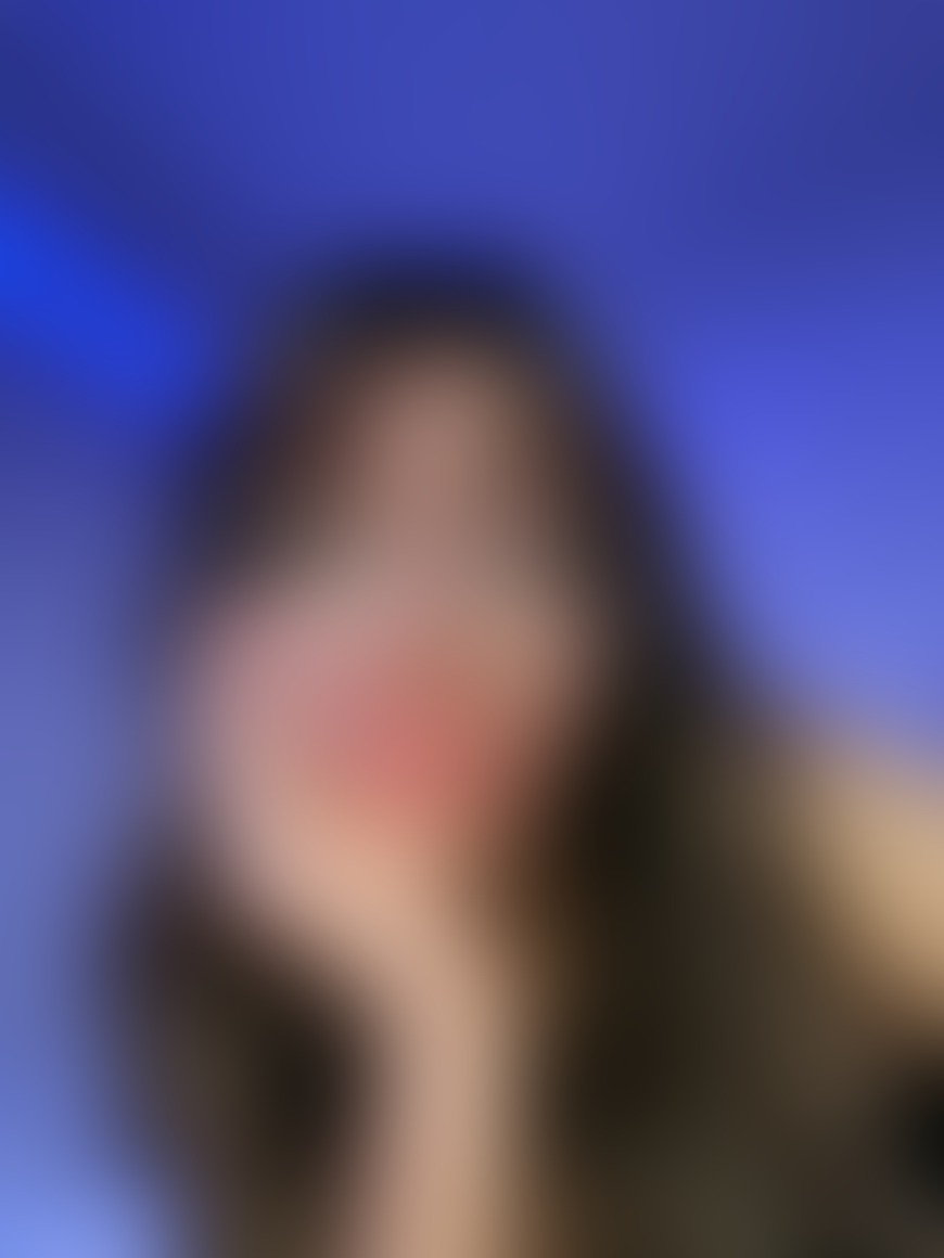 Wat als ik je nu zou kussen...? 💋 - post hidden image