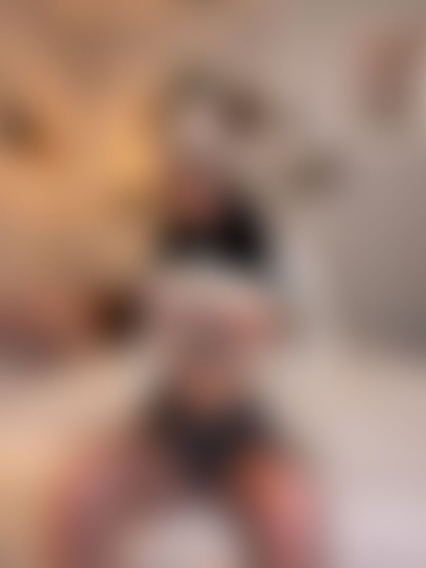 How are you gonna convince me to move my hands? 😉 - post hidden image