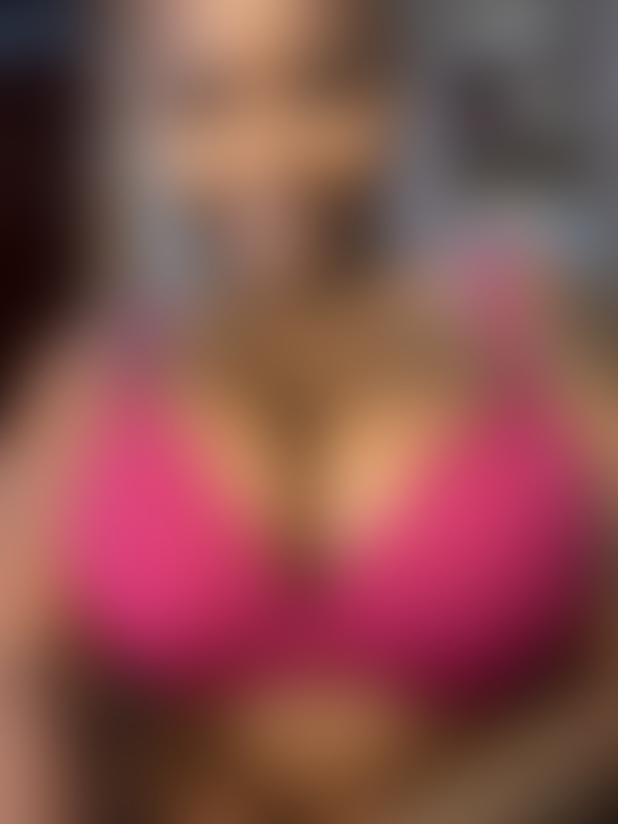 Big boobs on push up bra💦 - post hidden image