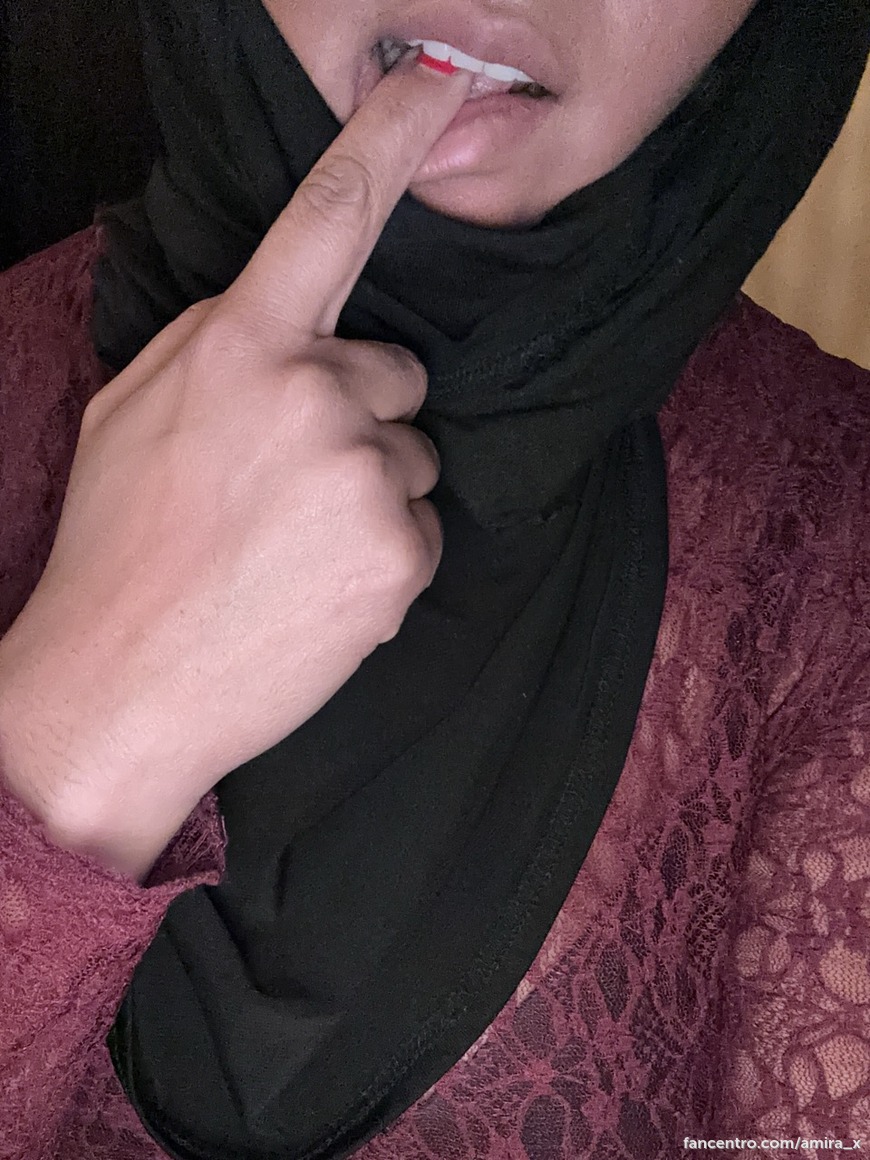 Send me a DM babe  a naughty one! 1