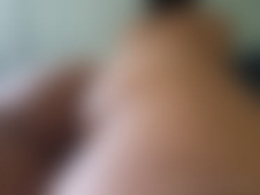 Tanned bootie 🍑 - post hidden image
