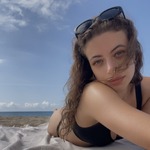 Lisa Lovella - profile avatar
