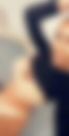 Ahhhhh lush distracting meee bzbzzzz - post hidden image