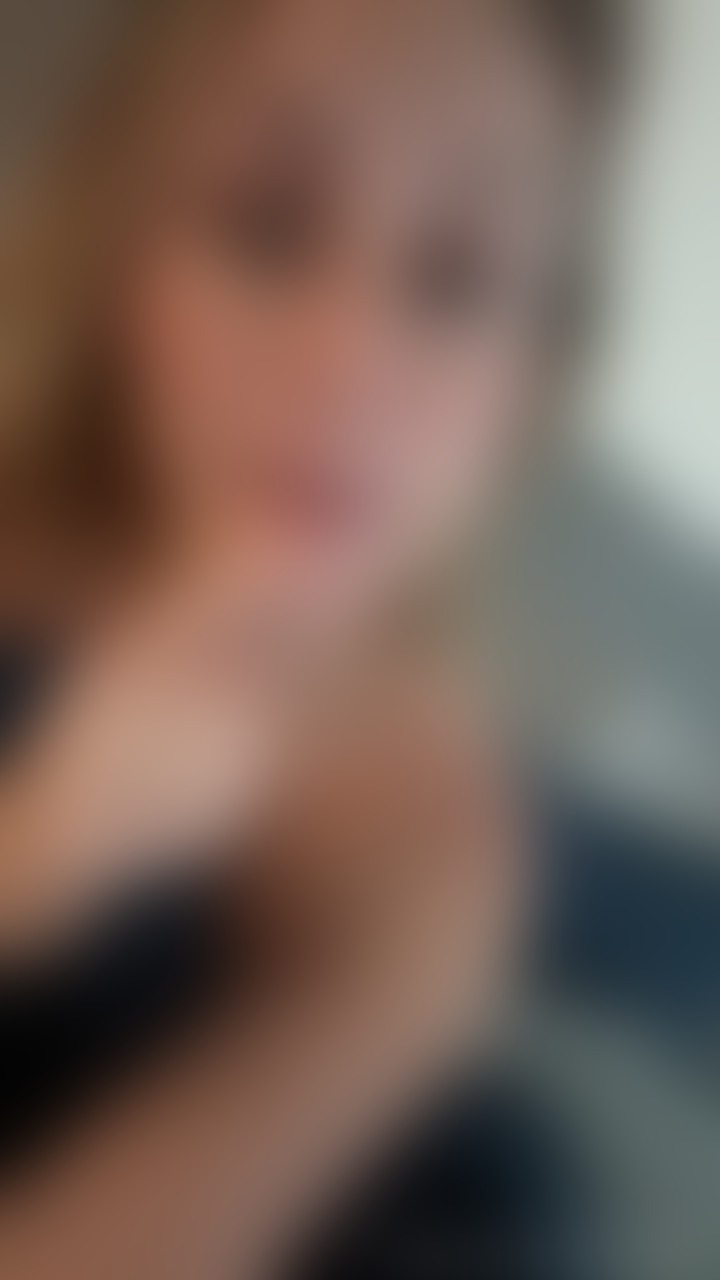 what’s your kink? dm me with your custom request - post hidden image