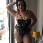 Hornyholly - profile avatar