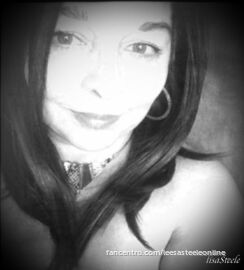 LeesaSteele Pictures and Videos & similar of @leesasteeleonline ...