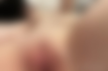 Moan or groan? Soft or rough? Tell me how you'd want me – no holding back. - post hidden image