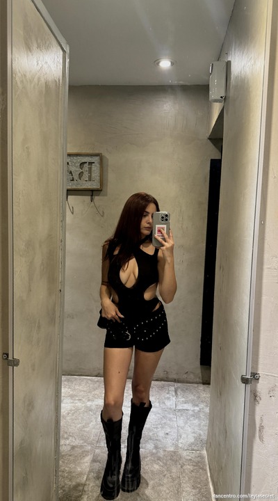 My thick body is craving your touch, let’s get nasty. 🔥😘