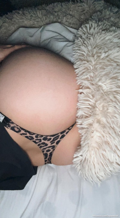 I’m so fucking horny, my curvy body is all yours. 💦😘