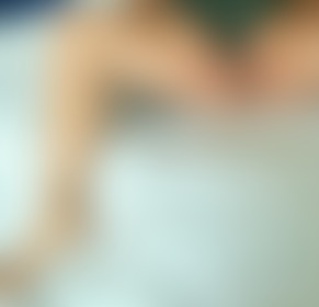 Hello 💋👀 - post hidden image