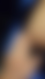 Stiekem met mijn borsten spelen in de LIFT van een Luxe Hotel in Amsterdam! 😅🤫 - post hidden image