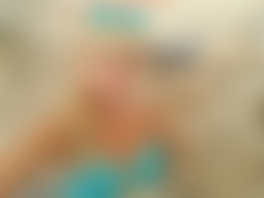 I feel like we’d have even more to laugh about over the call. Ready to make me smile - post hidden image