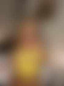 your bat girl 💛 - post hidden image