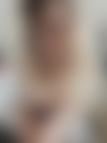 Dit pakje heeft een open kruis😳 - post hidden image