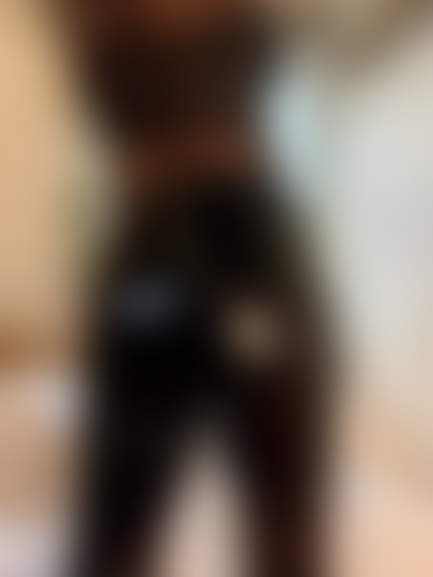 my ass in latex, so shiny! - post hidden image
