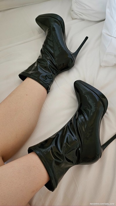 Time for your daily training slave