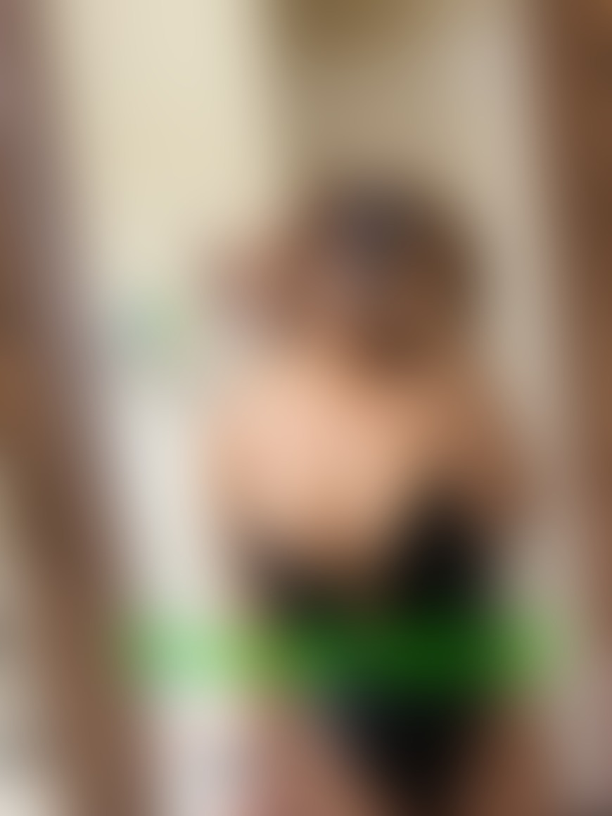 Get ready with me - post hidden image