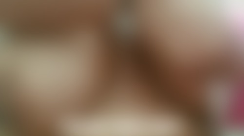 Bouncy titties  - post hidden image