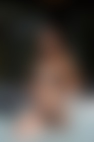 Wil je me topless in de jacuzzi zien schatje? 🥵🥵 - post hidden image