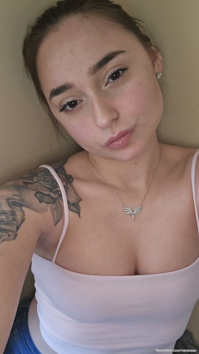 Want my filthy side? Join now. 🔥🖤