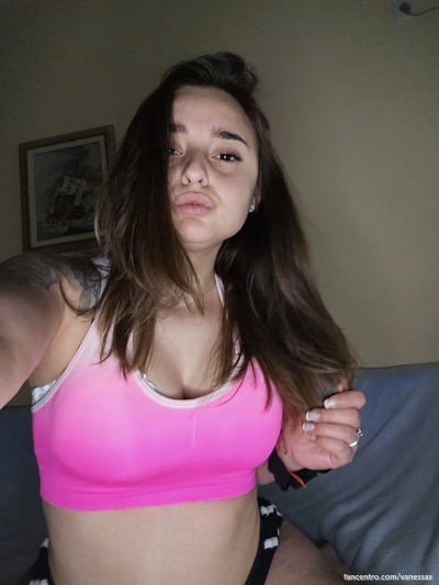 Want my hot secrets? Subscribe now. 🍑💦