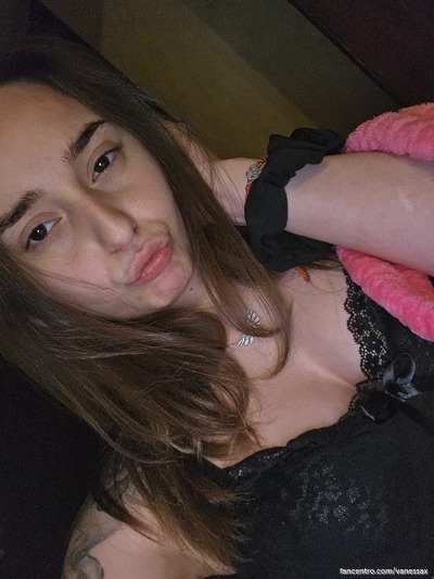 Crave my hot mess? Let’s play. 🔥🍑