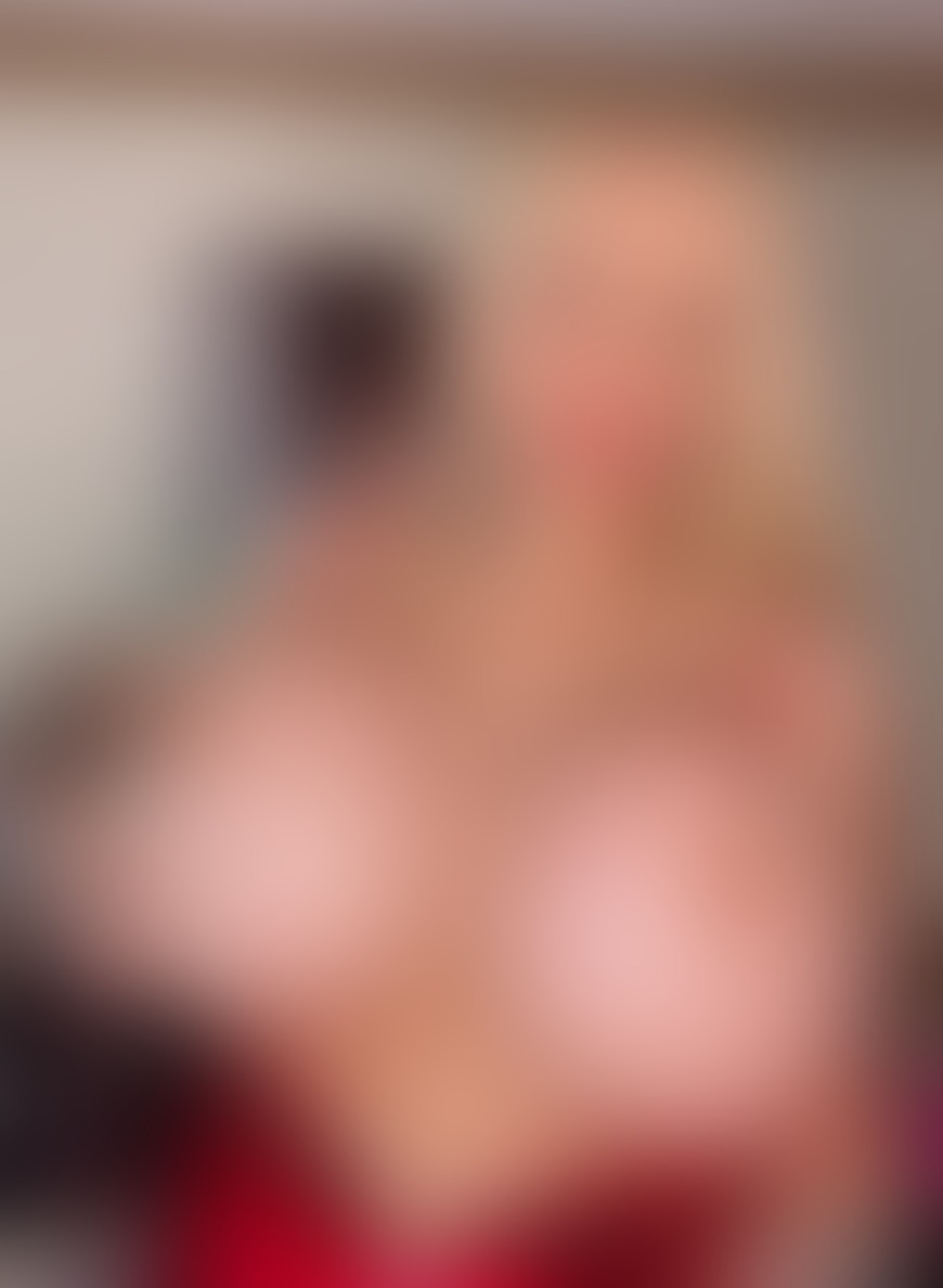 Huge boobs oiled 🏀🏀 - post hidden image