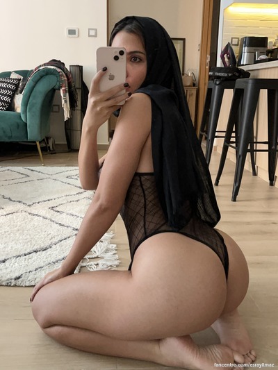 omg je hebt me gevonden!! 🙈🙈 niet doorvertellen maar wordt nu fan en krijg LIFETIME   5 GRATIS NATTE VIDEOS zonder hijab 🥵🥵 (nog 5 plekken over) https://fancentro.com/esrayilmaz