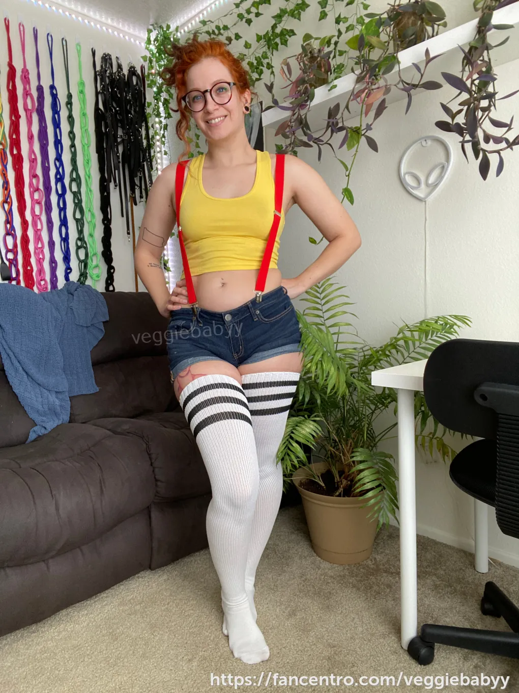 ever wanted to see Misty take her clothes off? Well now you can today on my  paid page ;) - veggiebabyy - Fancentro