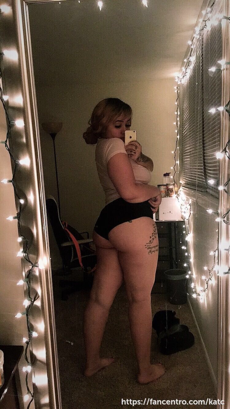 Tell me are you a ass kind of man?  1