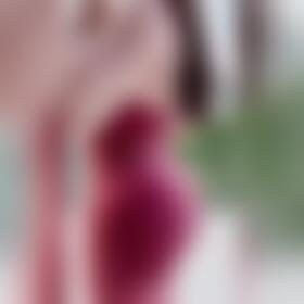 Thick in the right places 🍑 🍉 😜 - post hidden image
