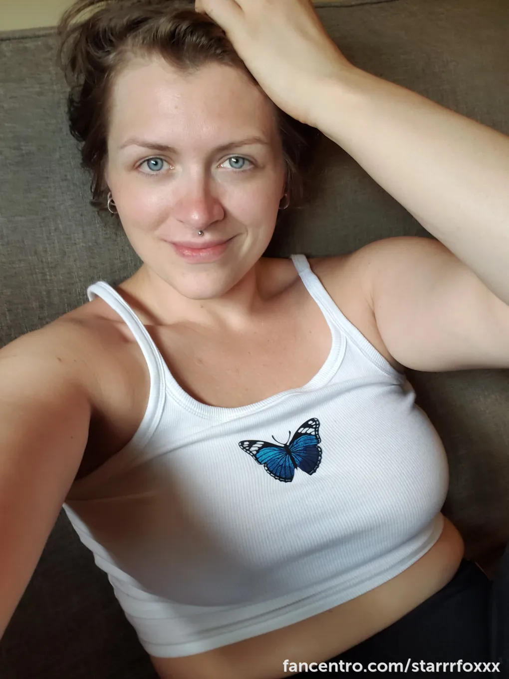 Itsstarfoxx Pictures and Videos & similar of @starrrfoxxx fancentro profile  - EroThots